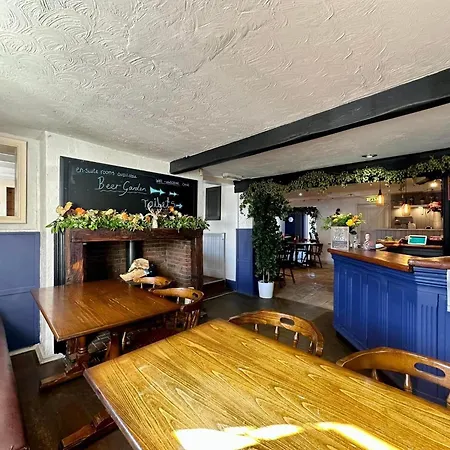 Courtyard 1-bed Sleeps 2 Pets Ok Apartamento *